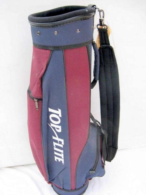 TOP FLITE  GOLF BAG  : ALL ZIPS WORKING : ( NEEDS  A GOOD CLEAN )