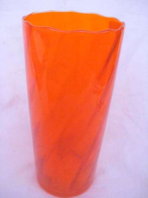ORANGE  GLASS VASE :  HEIGHT  24.5 CM : DIAMETER 10.5 cm