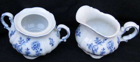 HERTEL JACOB : BAVARIA GERMANY : MILK JUG 7cm HIGH & SUGAR BOWL 7.5cm(NO LID FOR BOWL): BLUE & WHITE