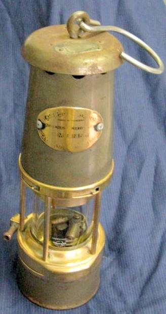 MINERS LAMP:  THE WOLF SAFETY LAMP : GREEN & SONS : HOOK ON TOP FOR HANGING