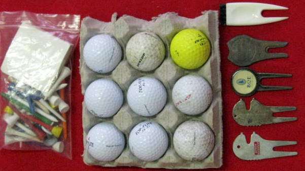 GOLF BALLS (9) SECOND HAND : TEES ETC