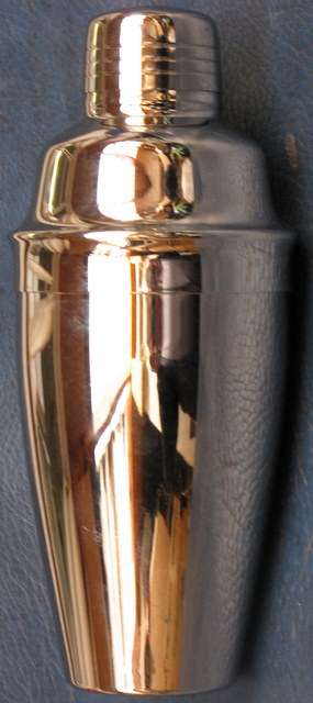 STAINLESS STEEL 13/10 : COCKTAIL SHAKER