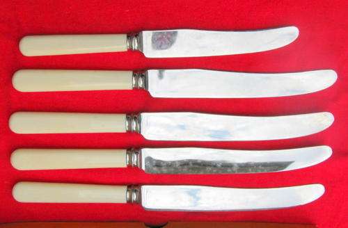 JOSEPH RODGERS  : SHEFFIELD : KNIVES : 4 - 14.3cm BLADE   1 - 11.5cm BLADE