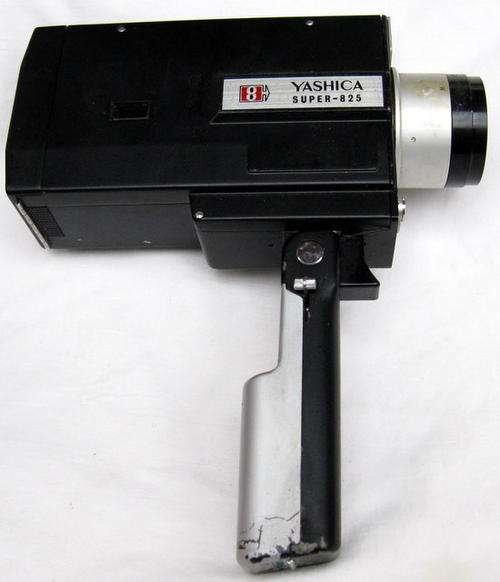 YASHICA : SUPER-825 : MADE IN JAPAN - N815820 : FOLDING HANDLE :