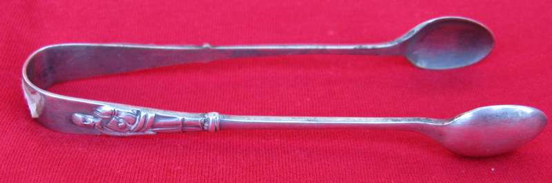 APOSTLES : SUGAR TONGS : E.P.N.S. : 11cm LONG