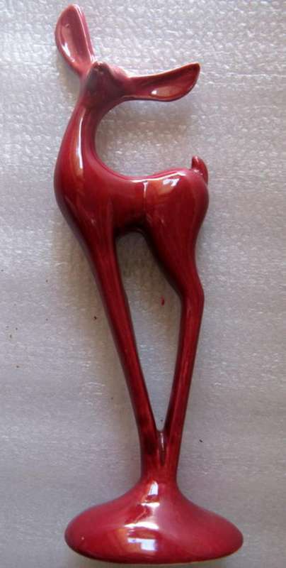 LUCIA : ORNAMENT : DEER : 26cm HIGH - BASE 8 X 6.5cm