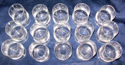 15 GLASSES WITH S.A.AIRWAYS EMBLEM : 9.8cm HIGH - 5.7cm TOP DIAMETER