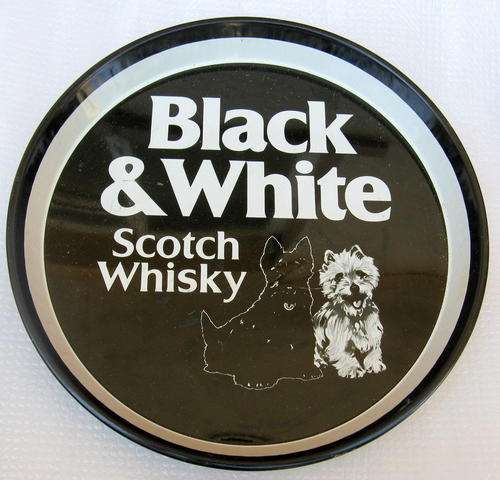 BLACK & WHITE SCOTCH WHISKY TRAY : 30.5cm DIAMETER : **NOTE SCRATCHES**