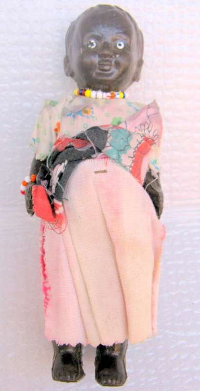 AFRICAN  DOLL  (MOTHER  WITH  BABY  ON  HER  BACK) :