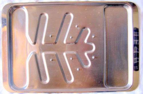 ELGIN : STAINLESS STEEL : CARVING DISH : 34.5 X 23CM