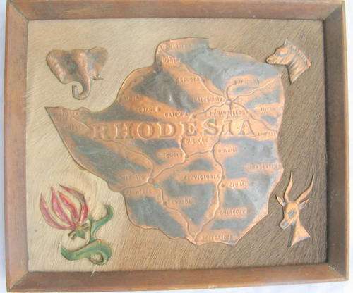 RHODESIA : COPPER MAP WALL HANGING : FRAMED SIZE 27x23cm : (map is mounted on hide)