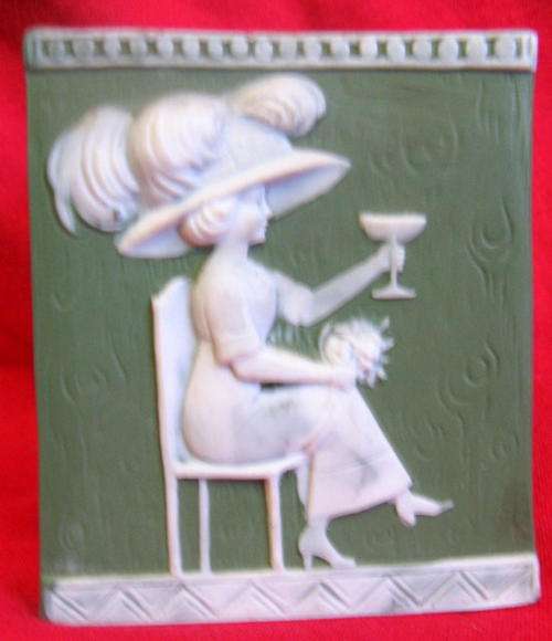 SMALL VASE : GREEN & WHITE DESIGN  : NO MAKERS MARK