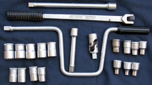 GEDORE : SOCKET SET : 21 PIECES (FOUR PIECES NOT FROM THE ORIGINAL SET) : **SEE PICTURES**