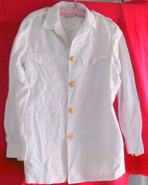 WHITE JACKET - NAVY BUTTONS : SIZE 40 : JOHN HOWETT & SONS 1973 :*NEEDS A WASH*NO POCKET BUTTONS*
