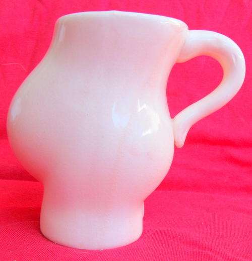 "PREGNANT" COFFEE MUG : 10cm HIGH : 6X7cm TOP OPENING