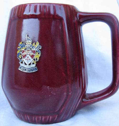 VINTAGE LUCIA WARE MUG WITH  BULAWAYO CREST