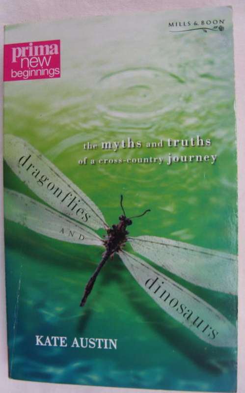 Dragonflies And Dinosaurs - Kate Austen - Paperbacl