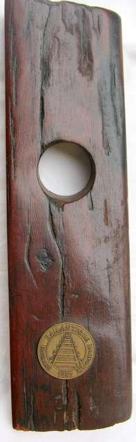 RAILANTIQUE : 1987 : HARARE - ZIMBABWE : HANDCRAFTED FROM RECYCLED AFRICAN HARDWOOD RAILWAY SLEEPERS
