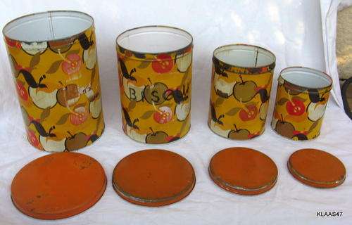 VINTAGE - SET OF 4 STACKING CANISTERS : TINS LARGE