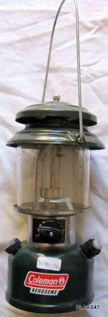 COLEMAN  KEROSENE LANTERN  : MADE IN USA : MODEL 214B700T : WITH GLASS CHIMNEY MADE IN MEXICO