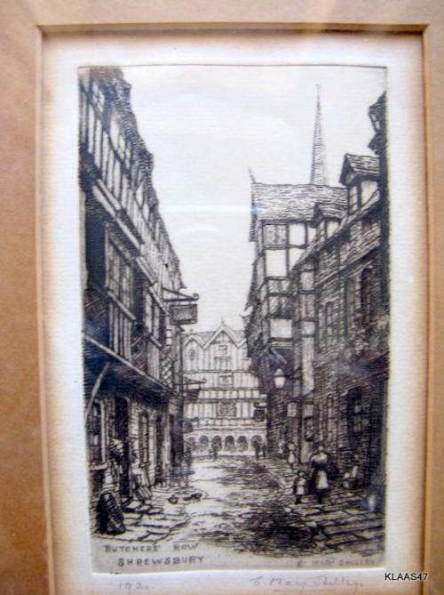 SIGNED PRINT - 7.5x12.5cm: BUTCHERS ROW, SHEWSBURY : E. MARY SHELLEY- 1930 : FRAMED SIZE - 21.5x32cm
