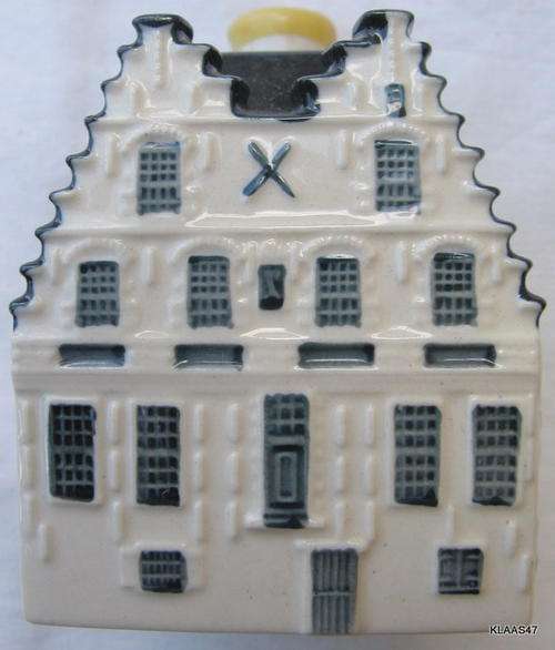 BLUE DELFT'S : KLM - BOLS AMSTERDAM 1575 : HOUSE NO 87 : **STILL SEALED - HAS LIQUID IN IT**