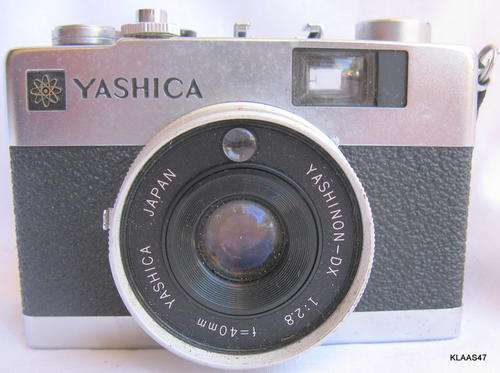 YASHICA : YASHINON - DX : JAPAN : ELECTRO35 MC : **GOOD FOR DISPLAY OR PROP**