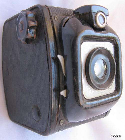 GABRY BOX CAMERA :  BY  I.C.A.F. of MILAN, ITALY :1937 :  **NOTE PLASTIC DISC MISSING**PLEASE SEE PI