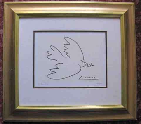 "DOVE OF PEACE" :  PABLO PICASSO 1881-1973 : FRAMED SIZE 52.5 x 47CM
