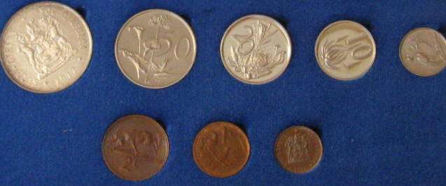 1977 SOUTH AFRICAN SHORT PROOF SET  (PLEASE LOOK AT THE RI COIN SOME RUST ))