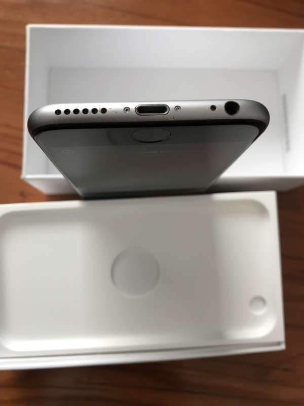 iPhone 6s - 32GB