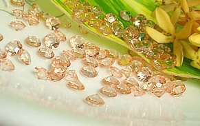 1 000 1/3 Carat (4.5mm) Crystal Confetti