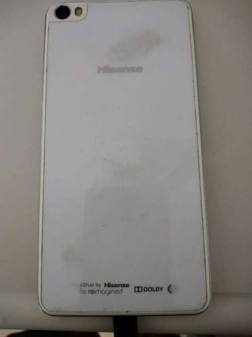 Hisense Pureshot 7 (screen cracked but works)