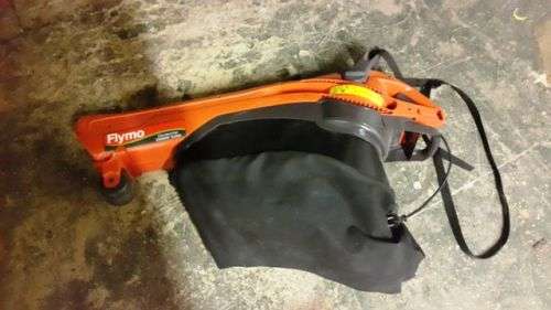 Flymo Garden Vacuum 2500w