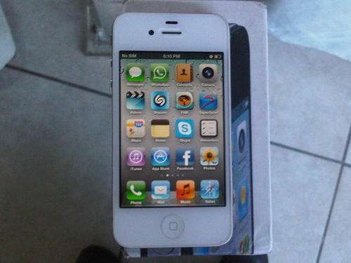 Apple iPhone 4 32GB