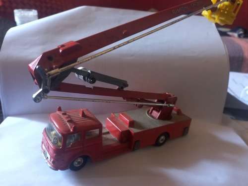 Corgi Major Toys: Simon Snorkel Fire Truck