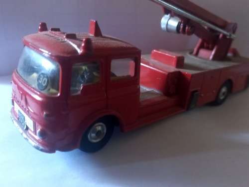 Corgi Major Toys: Simon Snorkel Fire Truck