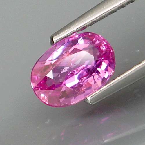1.05Ct.Ravishing Color! Pink UNHEATED Sapphire Tanzania Very Good Luster!