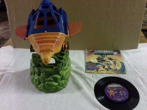 Talon fighter and point dread including comic and LP and including scareglow for kingz