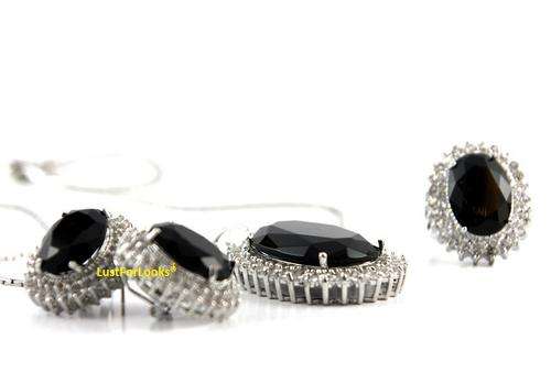 R2999 *Silver Plated** Swarovski Elements ** Wedding Or Party Set ** Necklace - Earings - Ring - **