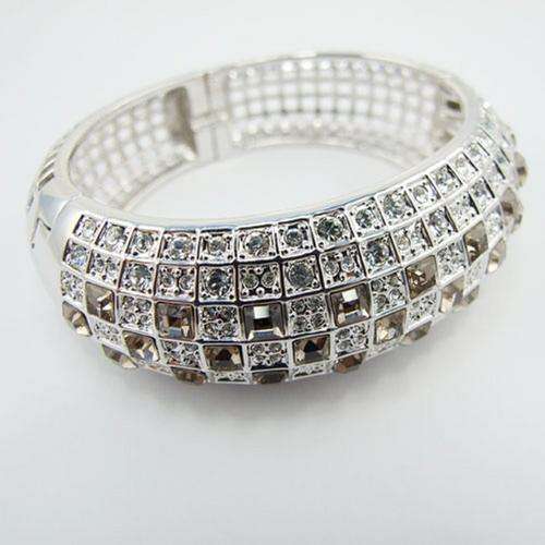 R3999 **Made By Swarovski Elements ** Silver Bangle With More Than 100 Swarovski Stones ** Beauty