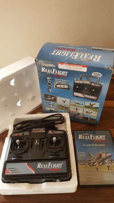 Real Flight R/C Simulator with Control
