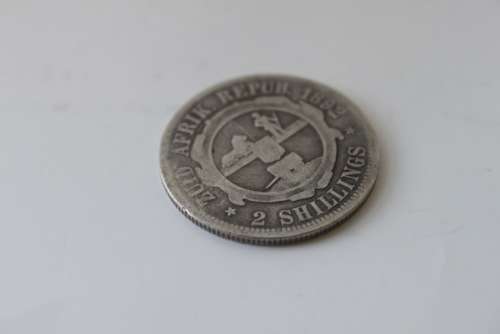 Paul Kruger ZAR Two (2) Shillings of 1892 ***R1 START***