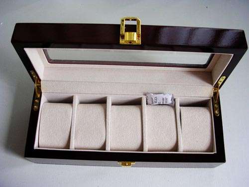 High Quality 5 SLOTS - Cherry Wood watch display case - New unused