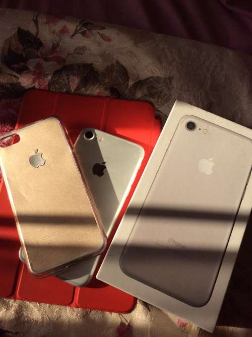 IPhone 7 Silver/white