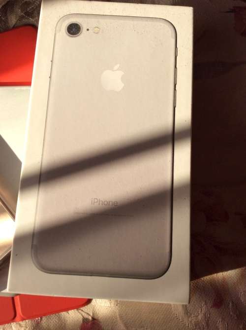 IPhone 7 Silver/white