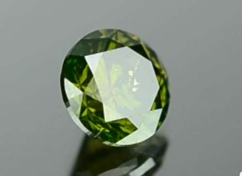 Matching Pair of 1.03tcw Fancy Vivid Green Brilliant Round Cut Natural Diamonds! R72 500