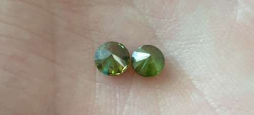 Matching Pair of 0.45ct EACH (0.90ct) Fancy Intense Green Round 100% Natural Diamonds! R58750