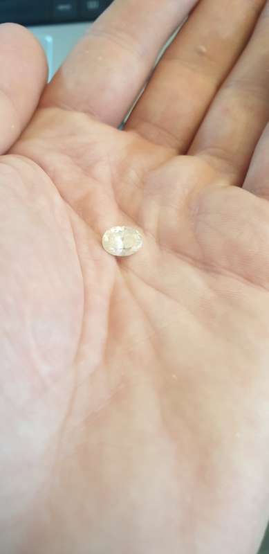 Massive 1.62ct Genuine Earth Mined Oval Cut Diamond SI3 / i * R145 000
