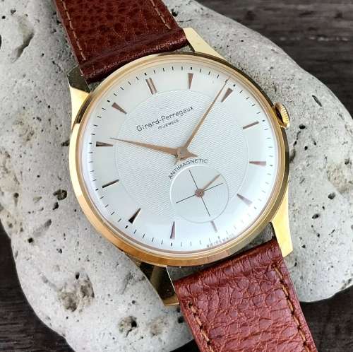 Stunning Vintage 1960's Oversized Girard Perregaux Hand-Winding Wristwatch 18K GP -  Mint Condition